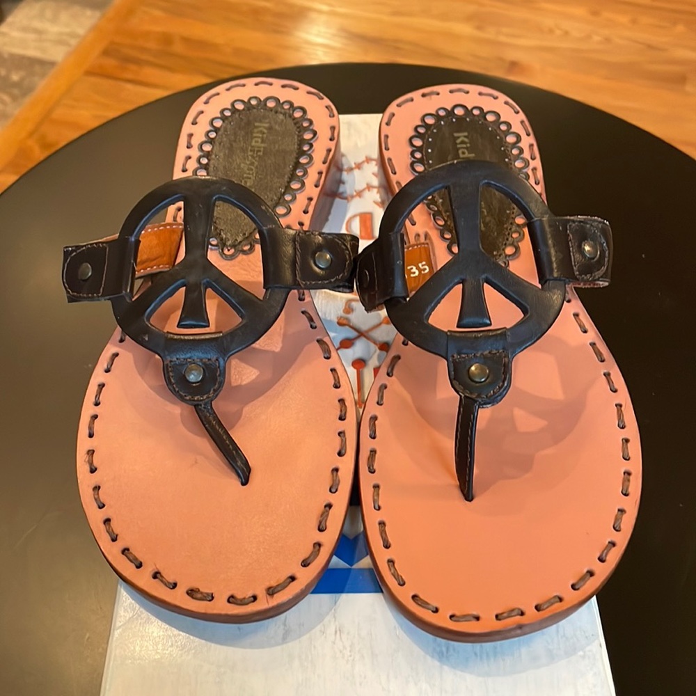 NIB-Kid Express sandals-Size 2.5/3-dark brown leather-LOVE